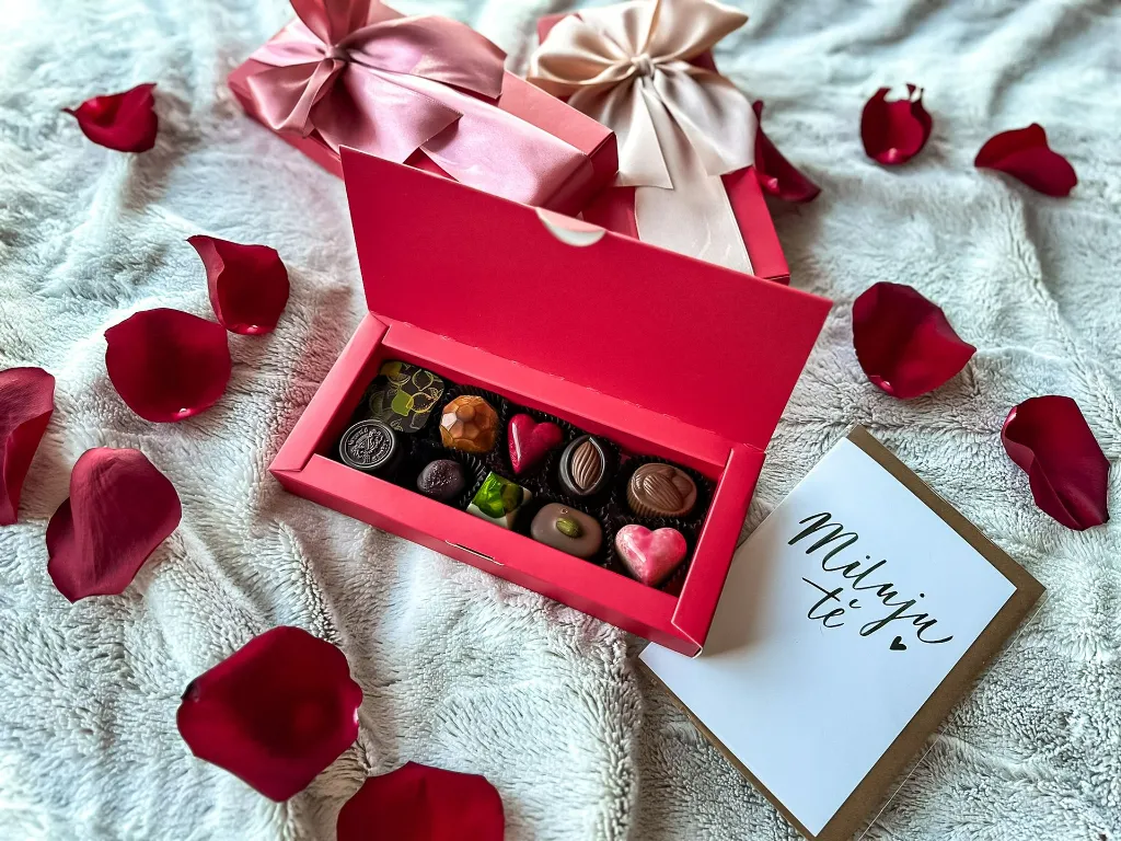 Kazetka_10ks_Cervena_250206_ (4).webp