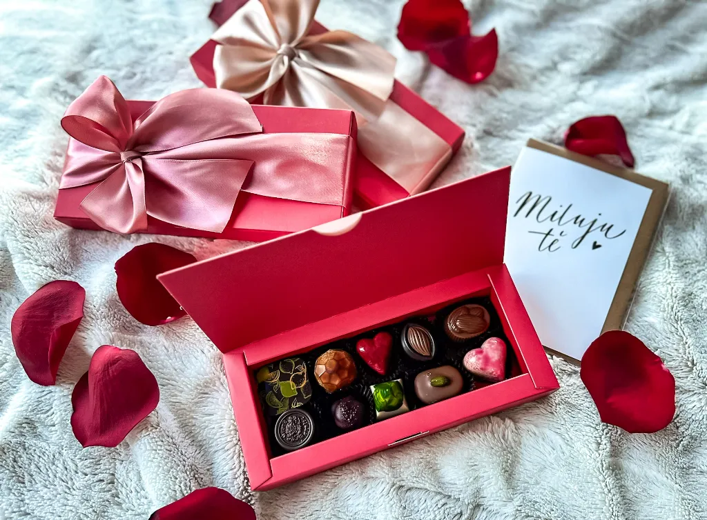 Kazetka_10ks_Cervena_250206_ (1).webp